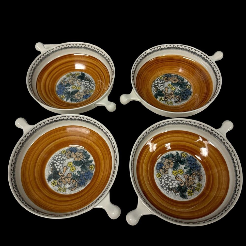 2 Vintage 1970s Goebel Burgund Ceramic‎ Lugged 6.5” Soup Bowls